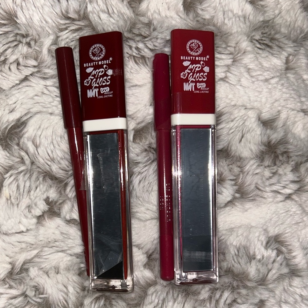 Beauty Model Lipstick NEW AND UNUSED!